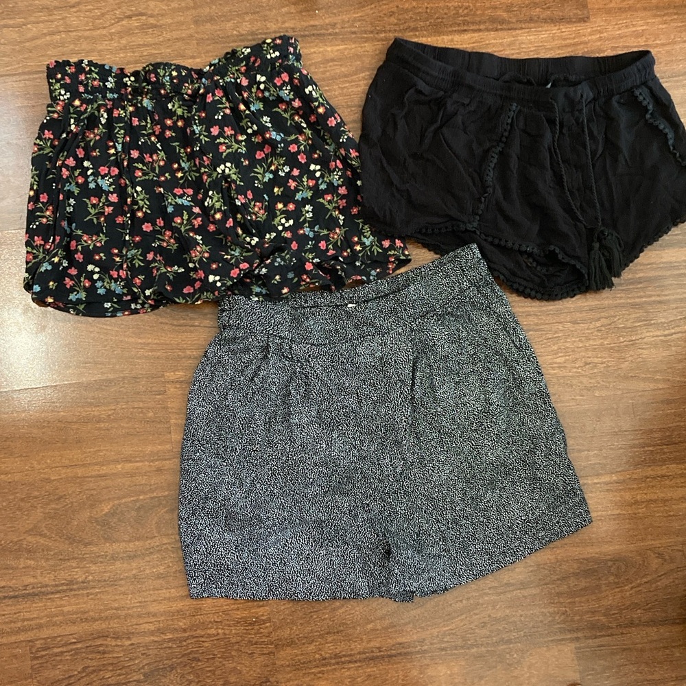 H&M Women's High Waist Shorts - Floral, Black, and Gray